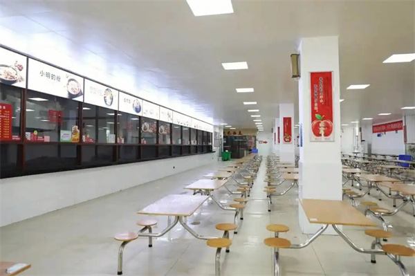 2025年长沙市博纳第二附属高级中学简章​