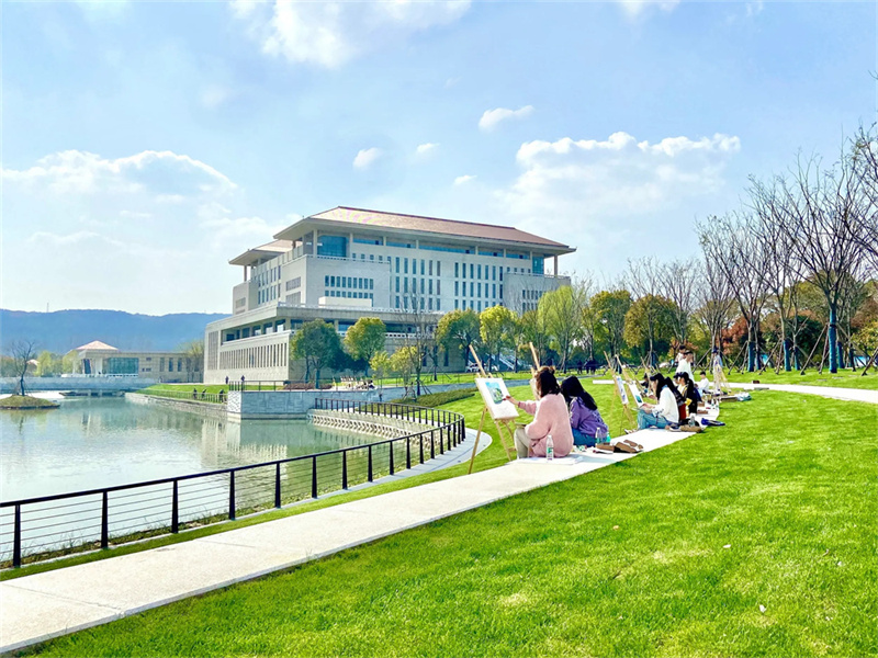 2025常德芷兰实验学校小班制高考复读班招生详情