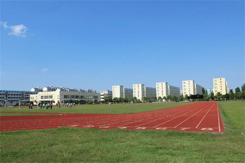 平江县颐华卓毅补习学校招生条件详细介绍