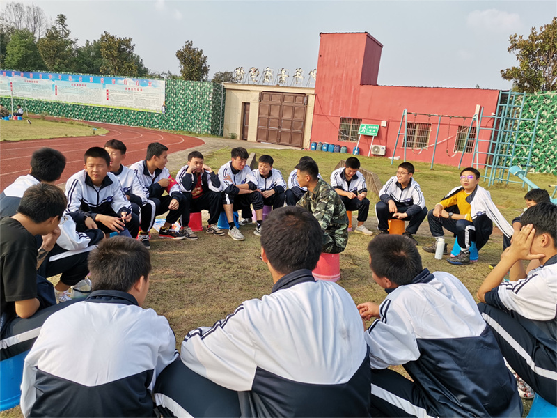 长沙华中涉外职业高中2025年招生专业__长沙华中涉外职业高中招生要求