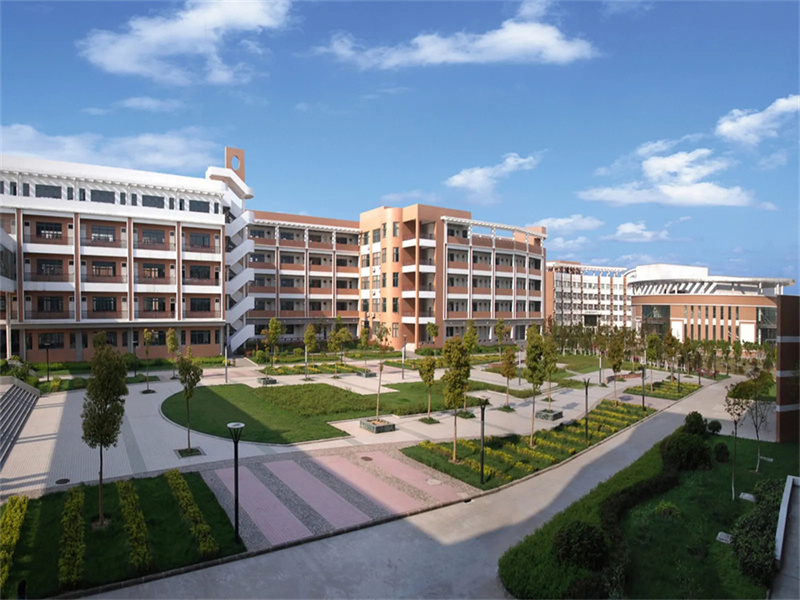 长沙财经学校2025年就读费用是多少？你了解吗？