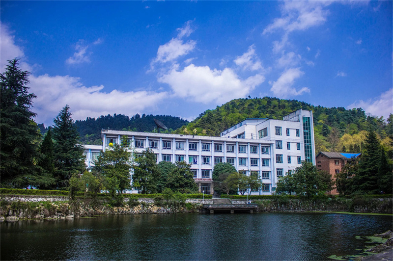 长沙浏阳景雅高级中学复读住宿条件究竟怎么样?