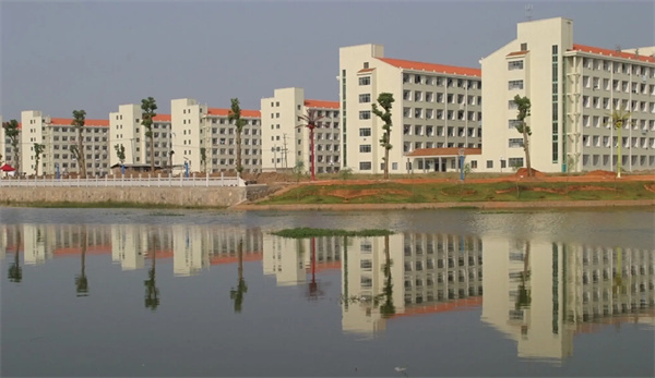 湖南省耒阳师范学校