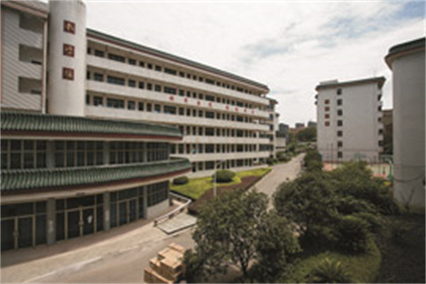 衡阳市信息网络工程学校