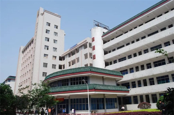 衡阳市信息网络工程学校