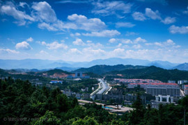 冷水江市中德职业学校