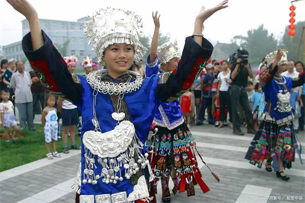 湘西土家族苗族自治州民族文化艺术职业学校